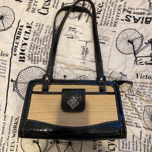 Elegant Black and Tan Handbag